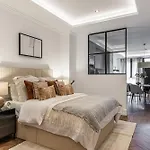 Dobo Madrid Retiro